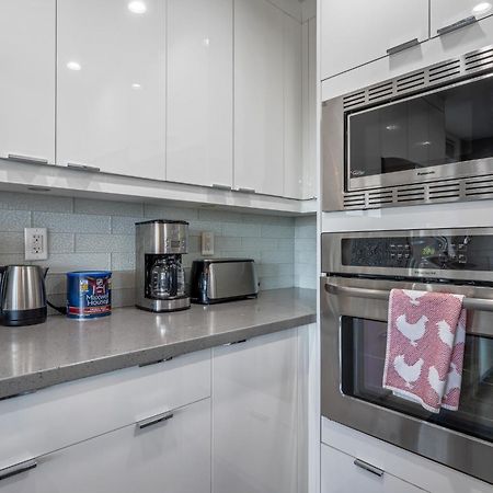 Element On First By Manna Apartment YYC Cameră foto