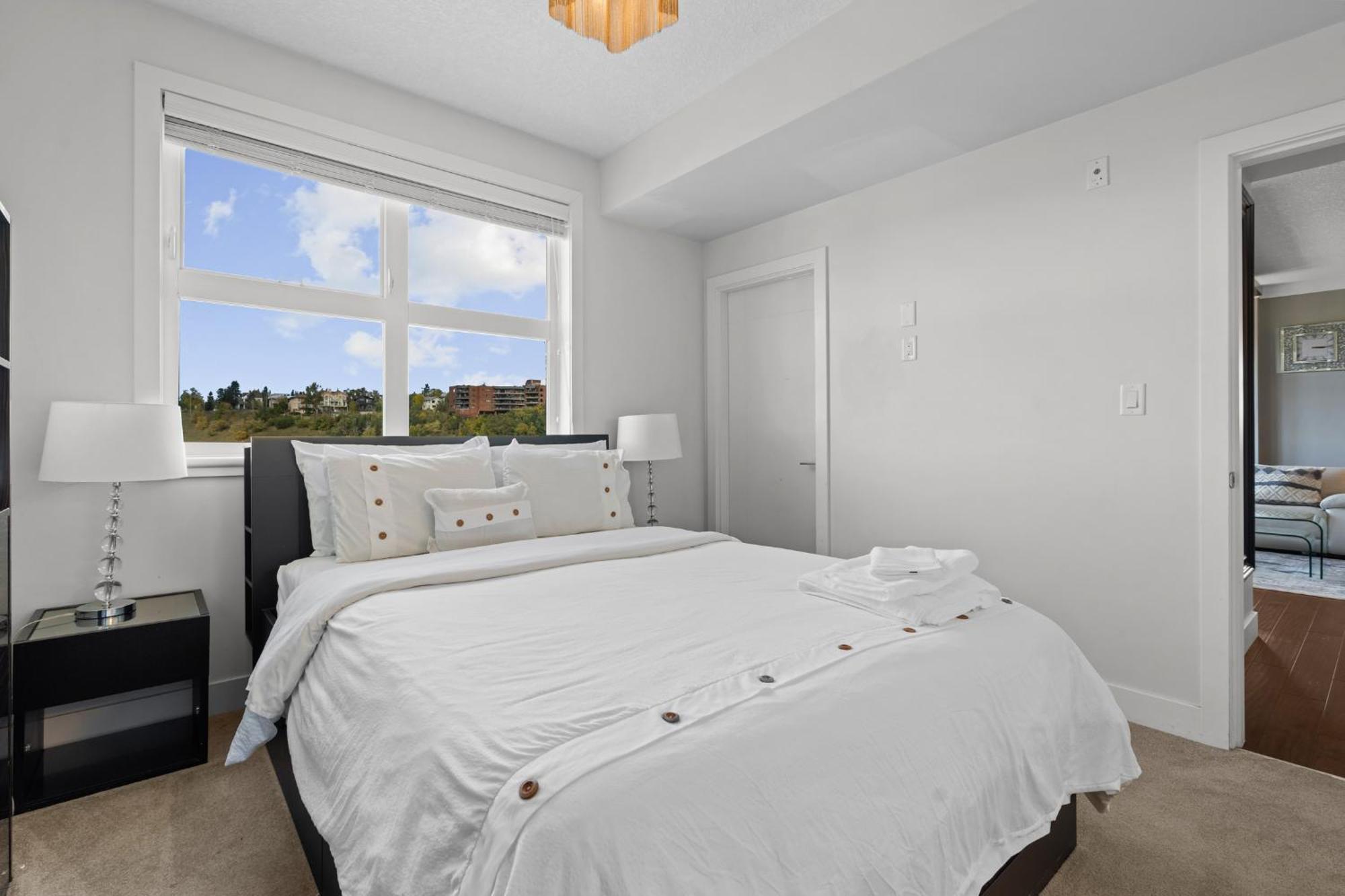 Element On First By Manna Apartment YYC Cameră foto