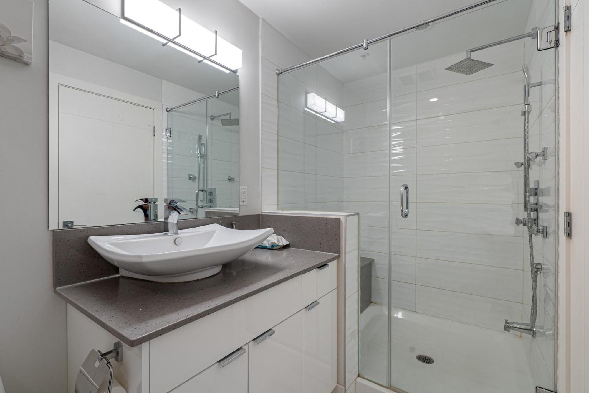 Element On First By Manna Apartment YYC Cameră foto