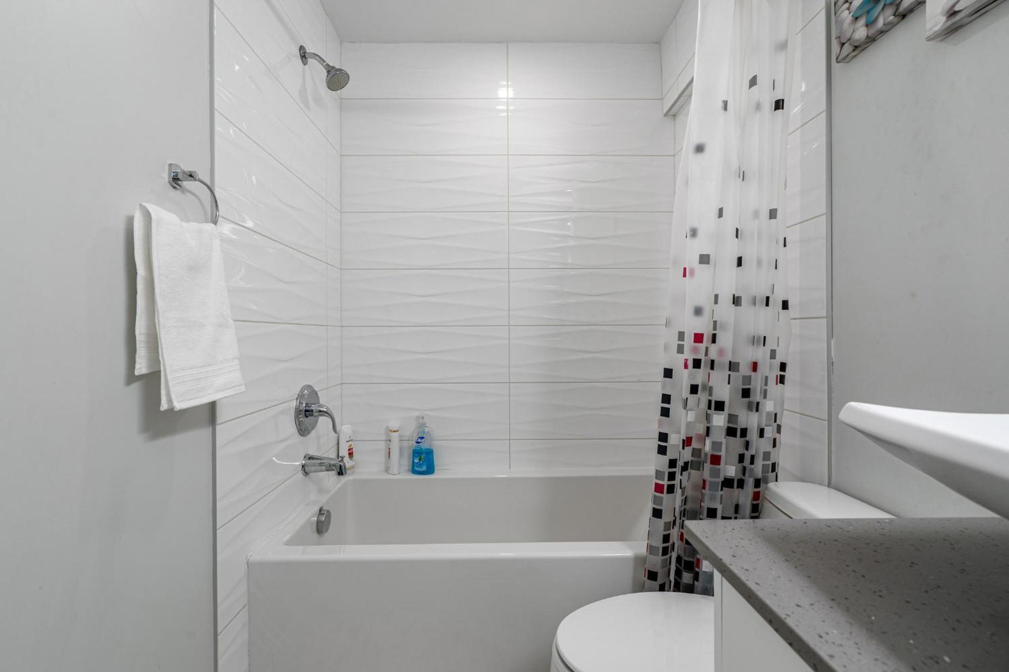 Element On First By Manna Apartment YYC Cameră foto